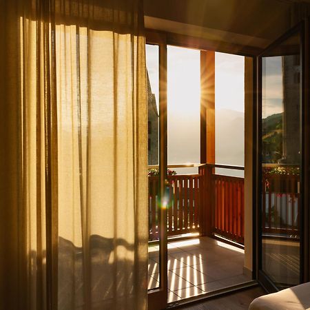 Panorama Hotel Flora 빌란드로 외부 사진
